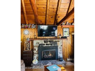 Classic Pocono Chalet in Lake Harmony Estates excellent location on Split Rock Resort and Country Club in Pennsylvania - for sale on GolfHomes.com, golf home, golf lot