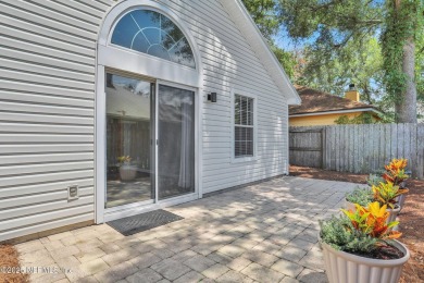 Beautifully renovated 3BR/2BA home with 2-car garage on a shaded on Julington Creek Golf Club in Florida - for sale on GolfHomes.com, golf home, golf lot