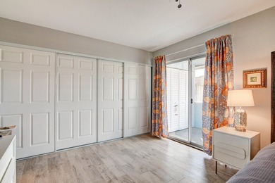 Enjoy the best of 55+ living in this renovated, move-in-ready on Kings Point Golf -Flanders Way in Florida - for sale on GolfHomes.com, golf home, golf lot