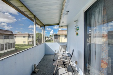 SHORTSALEEnjoy the best of 55+ living in this renovated on Addison Reserve in Florida - for sale on GolfHomes.com, golf home, golf lot