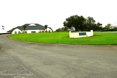 Escape the cold and enjoy yearround Florida sunshine in this on Glen Lakes Country Club in Florida - for sale on GolfHomes.com, golf home, golf lot