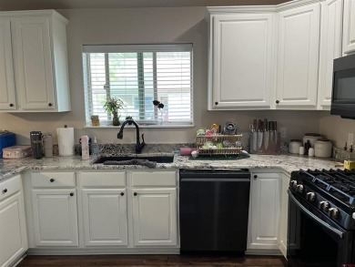 Vicki L Jones, RE/MAX Alpine View, C: , vickijones,  : Stand on Black Canyon Golf Club At Montrose in Colorado - for sale on GolfHomes.com, golf home, golf lot
