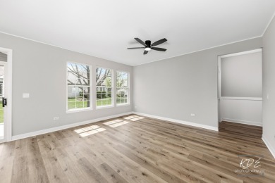 Gorgeous remodeled 2 bedroom & 2 bathroom Ranch home in Carillon on Carillon Lakes 3 Hole Course in Illinois - for sale on GolfHomes.com, golf home, golf lot