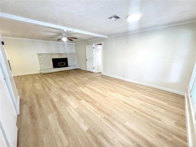 Welcome to lake life in Taylor Ferry! This super quiet on Sequoyah State Park Golf Course in Oklahoma - for sale on GolfHomes.com, golf home, golf lot