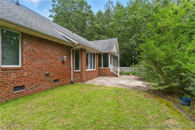 Seller offering $8,000 toward buyer's closing costs with an on Baywood Golf Club in North Carolina - for sale on GolfHomes.com, golf home, golf lot
