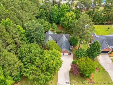 Seller offering $8,000 toward buyer's closing costs with an on Baywood Golf Club in North Carolina - for sale on GolfHomes.com, golf home, golf lot