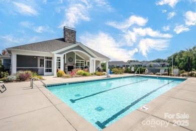 Meticulously Maintained, 2 Bedroom, 2 Bath Home with 2 Car on The Peninsula Club in North Carolina - for sale on GolfHomes.com, golf home, golf lot