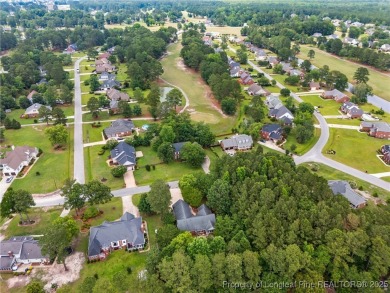 Seller offering $8,000 toward buyer's closing costs with an on Baywood Golf Club in North Carolina - for sale on GolfHomes.com, golf home, golf lot