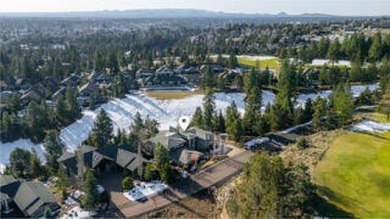 $20,000 buyer credit at closing!Take a peek at this stunning on Rivers Edge Golf Resort in Oregon - for sale on GolfHomes.com, golf home, golf lot