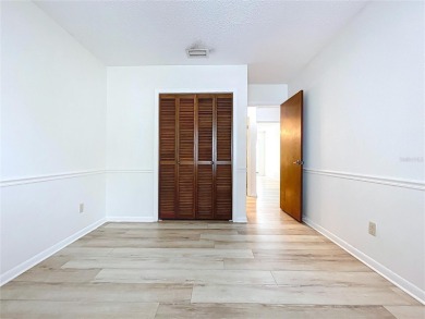 Move in ready Northdale golf course home. You'll love this on Northdale Golf and Tennis Club in Florida - for sale on GolfHomes.com, golf home, golf lot