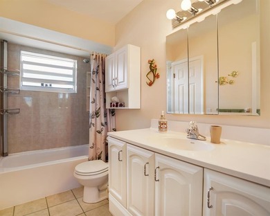 Charming 1 bed, 1 bath condo in 55+ Ashley Hall, Lauderhill East on Lauderhill Golf Course in Florida - for sale on GolfHomes.com, golf home, golf lot