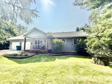 Lovely 4 bedroom 2 bath home built in 2000. Home features an on Michaywe Pines Course in Michigan - for sale on GolfHomes.com, golf home, golf lot