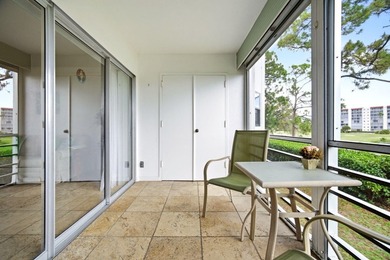 Beautifully maintained 2nd-floor 1-bedroom, 1.5-bath condo with on  in Florida - for sale on GolfHomes.com, golf home, golf lot