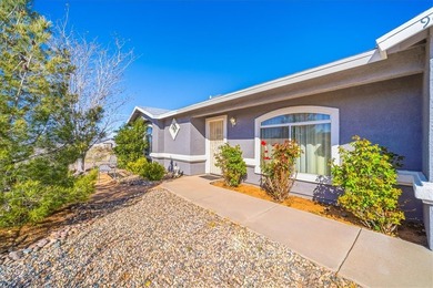 Welcome to this charming 3-bedroom, 2-bathroom home offering 1 on Valle Vista Golf Course in Arizona - for sale on GolfHomes.com, golf home, golf lot