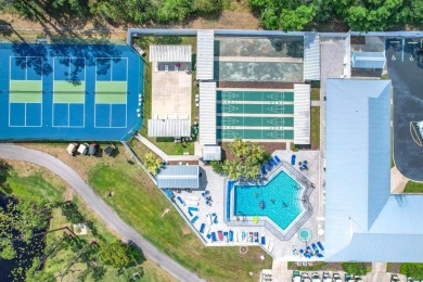 **For Sale: Charming Furnished Single Wide Home in a Vibrant 55+ on Lily Lake Golf and RV Resort in Florida - for sale on GolfHomes.com, golf home, golf lot