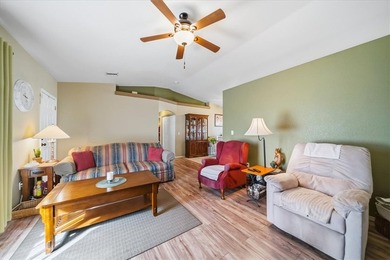 Welcome to this charming 3-bedroom, 2-bathroom home offering 1 on Valle Vista Golf Course in Arizona - for sale on GolfHomes.com, golf home, golf lot