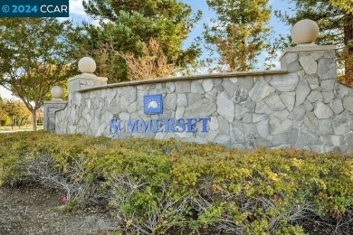 The price has been reduced - Open Sat and Sun from 12 to 3 pm on Brentwood Golf Club in California - for sale on GolfHomes.com, golf home, golf lot