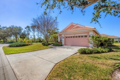 HURRY in to see this GORGEOUS HOME.  3BD/2BA/2CG open great room on Pelican Pointe Golf and Country Club in Florida - for sale on GolfHomes.com, golf home, golf lot