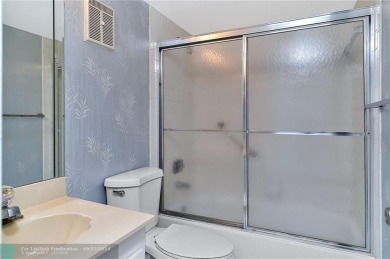 Bring your buyers to this very well maintained condo in Phase 4 on Sunrise Lakes Phase IV Golf Course in Florida - for sale on GolfHomes.com, golf home, golf lot