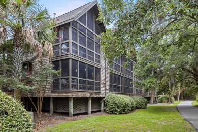 This one-bedroom, one-bath villa on Kiawah Island is a great on Kiawah Island Resort - Turtle Point in South Carolina - for sale on GolfHomes.com, golf home, golf lot