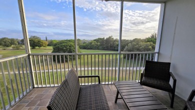 Don't miss this opportunity to own a spacious 1-bedroom, 1 on Palm-Aire Country Club and Resort - Palms in Florida - for sale on GolfHomes.com, golf home, golf lot