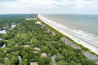 This one-bedroom, one-bath villa on Kiawah Island is a great on Kiawah Island Resort - Turtle Point in South Carolina - for sale on GolfHomes.com, golf home, golf lot