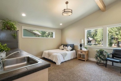 Beautiful single-level home in Widgi Creek, situated on a on Widgi Creek Golf Club in Oregon - for sale on GolfHomes.com, golf home, golf lot
