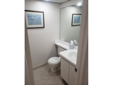 1st Floor Move in Ready Condo with Glass Enclosed Florida Room on Kings Point Golf -Flanders Way in Florida - for sale on GolfHomes.com, golf home, golf lot