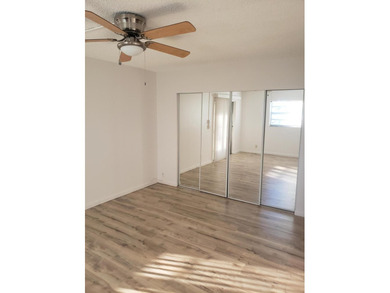 1st Floor Move in Ready Condo with Glass Enclosed Florida Room on Kings Point Golf -Flanders Way in Florida - for sale on GolfHomes.com, golf home, golf lot