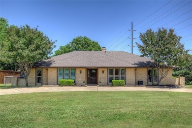 Pride of ownership shines in this meticulously cared-for home on on Jim Boggs in Texas - for sale on GolfHomes.com, golf home, golf lot