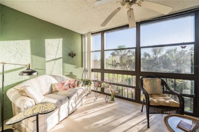 Stunning 2-Bedroom Condo with Golf Course Views in Carrollwood on Carrollwood Country Club in Florida - for sale on GolfHomes.com, golf home, golf lot