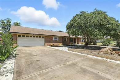 Resort-Style Living in DeCordova Bend Estates - 3 Bed, 2 Bath on De Cordova Bend Country Club in Texas - for sale on GolfHomes.com, golf home, golf lot