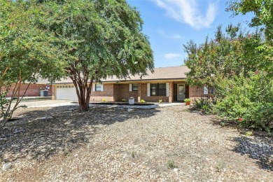 Resort-Style Living in DeCordova Bend Estates - 3 Bed, 2 Bath on De Cordova Bend Country Club in Texas - for sale on GolfHomes.com, golf home, golf lot