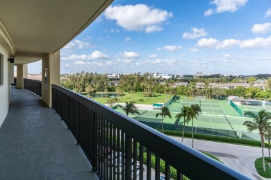 Ultimate coastal lifestyle, breathtaking views of the ocean on Jupiter Dunes Golf Course in Florida - for sale on GolfHomes.com, golf home, golf lot