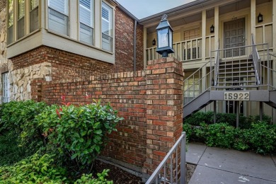 Fabulous UPDATED one-story condo in excellent far North on Prestonwood Country Club - Dallas County in Texas - for sale on GolfHomes.com, golf home, golf lot