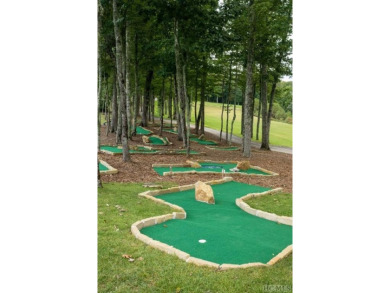 Take advantage of this opportunity to build in Chinquapin! This on Natures Walk At Chinquapin in North Carolina - for sale on GolfHomes.com, golf home, golf lot