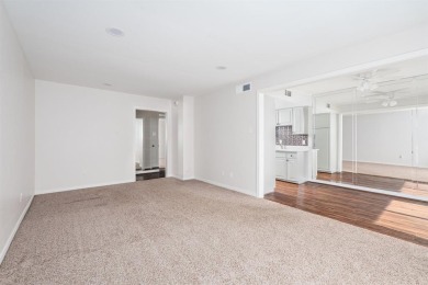 Fabulous UPDATED one-story condo in excellent far North on Prestonwood Country Club - Dallas County in Texas - for sale on GolfHomes.com, golf home, golf lot