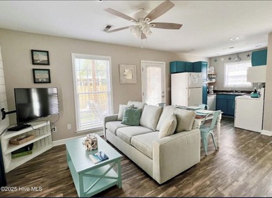 This CHARMING 2 Bedroom, 2 Bath cottage is the perfect Oak on Founders Club At St. James Plantation in North Carolina - for sale on GolfHomes.com, golf home, golf lot