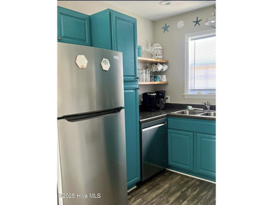 This CHARMING 2 Bedroom, 2 Bath cottage is the perfect Oak on Founders Club At St. James Plantation in North Carolina - for sale on GolfHomes.com, golf home, golf lot