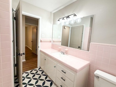 Just listed 1120 Nancy Beth Drive in Kerrville, TX. This 3 on Scott Schriener Municipal Golf Course in Texas - for sale on GolfHomes.com, golf home, golf lot