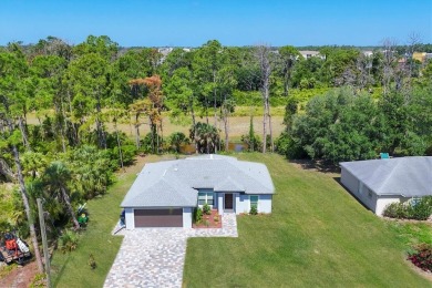 Welcome to a great opportunity to own an executive-style home on Bobcat Trail Golf Club in Florida - for sale on GolfHomes.com, golf home, golf lot