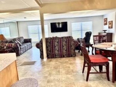 Well maintained manufactured home in active  age 55+ community on Cypress Creek Country Club - Boynton Beach in Florida - for sale on GolfHomes.com, golf home, golf lot