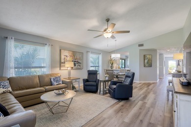 Effortless low maintenance Florida living @Heritage Ridge, Hobe on Heritage Ridge Golf Club in Florida - for sale on GolfHomes.com, golf home, golf lot