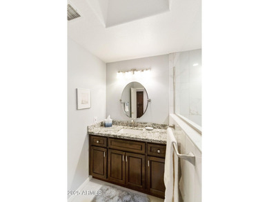 Sweet location for this 2BR, 2.5BA plus den Borgata model on a on Ironwood Golf Club in Arizona - for sale on GolfHomes.com, golf home, golf lot