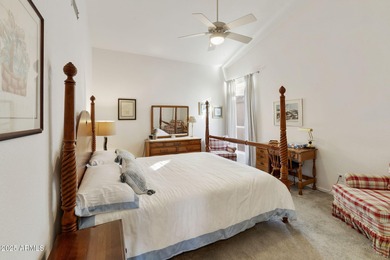 Sweet location for this 2BR, 2.5BA plus den Borgata model on a on Ironwood Golf Club in Arizona - for sale on GolfHomes.com, golf home, golf lot