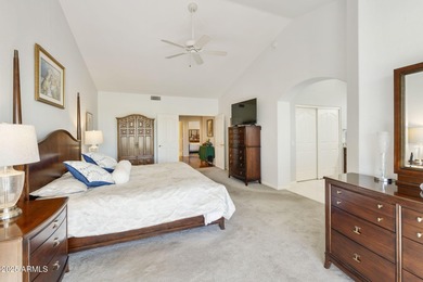 Sweet location for this 2BR, 2.5BA plus den Borgata model on a on Ironwood Golf Club in Arizona - for sale on GolfHomes.com, golf home, golf lot