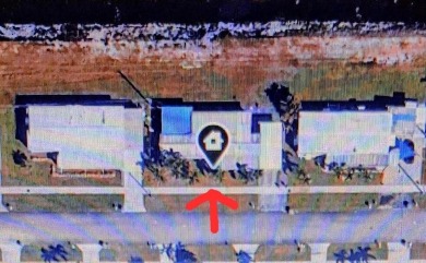 Well maintained manufactured home located on preferred on Cypress Creek Country Club - Boynton Beach in Florida - for sale on GolfHomes.com, golf home, golf lot