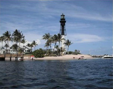 Well maintained manufactured home located on preferred on Cypress Creek Country Club - Boynton Beach in Florida - for sale on GolfHomes.com, golf home, golf lot