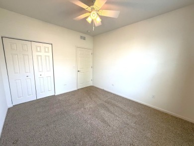 This 1678 square foot, spacious, 2 bedroom/ 2 full bathroom on White Eagle Golf Club in Illinois - for sale on GolfHomes.com, golf home, golf lot