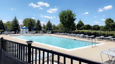 This 1678 square foot, spacious, 2 bedroom/ 2 full bathroom on White Eagle Golf Club in Illinois - for sale on GolfHomes.com, golf home, golf lot